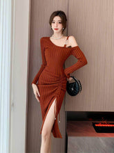 Monostrap Long Sleeve Drawstring Knit Dress MAX SIZE / Brown